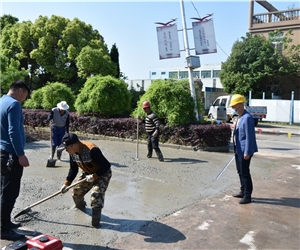 疫情期间捐资修建工业园道路